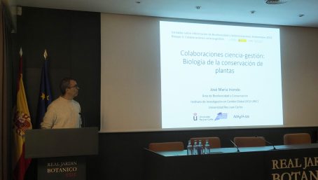 José María Iriondo. de la Universidad Rey Juan Carlos: las colaboraciones ciencia-gestión son muy productivas en el el ámbito de la biología de la conservación de plantas