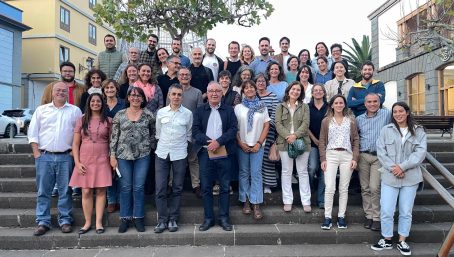 Foto de familia de los asistentes a las Jornadas sobre Información de Biodiversidad y Administraciones Ambientales 2024 - La Laguna